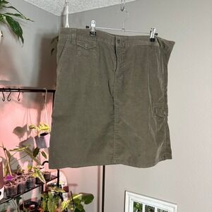 REI Corduroy Skirt Olive Green Casual Utility Pockets Womens‎ Size 16